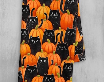 Black Cat & Pumpkin Halloween Hand Towel: Spooky Kitchen and Bathroom Decor