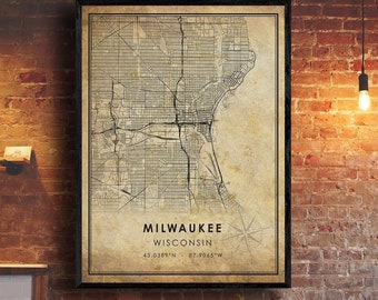 Milwaukee Vintage Map Print | Milwaukee Map | Wisconsin Map Art | Milwaukee City Road Map Poster | Vintage Gift Map