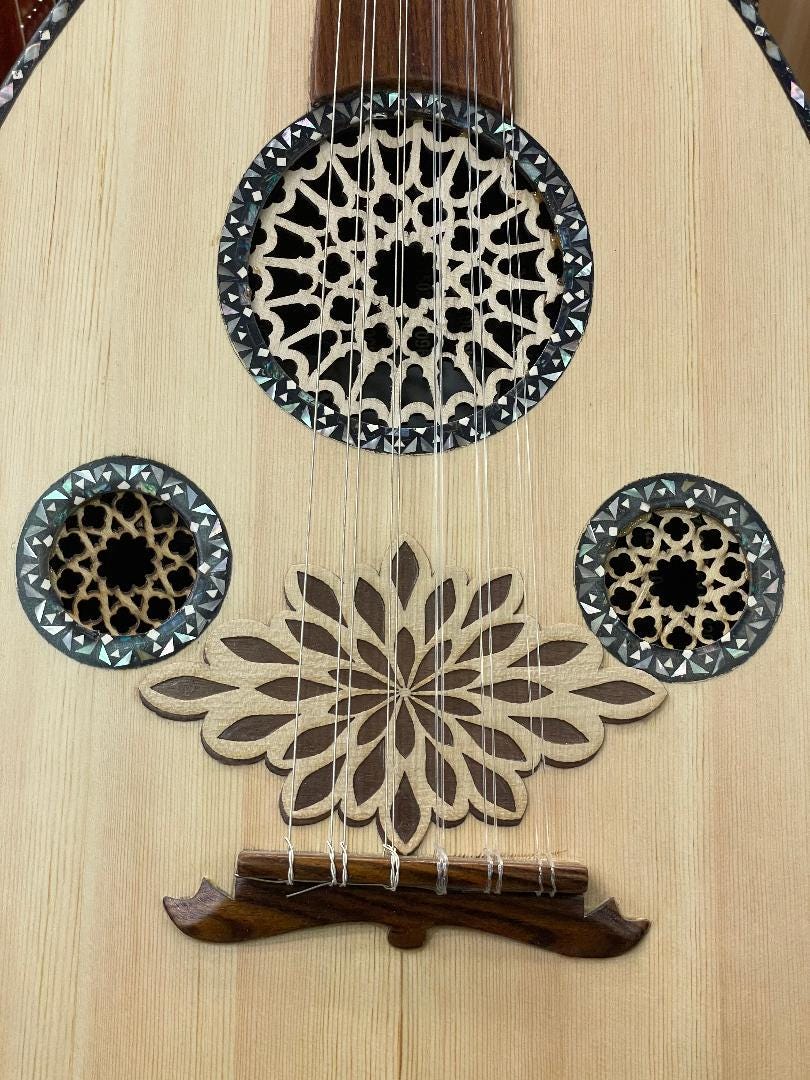 ウード エジプト製　ハンドメイド 10 m エジプト アラビア 高級 OUD クラシック 上級/プロフェッショナル