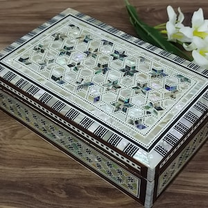 M02 Egyptian Wood Jewelry Box Inlaid mother of Pearl Handmade 8&quot;
