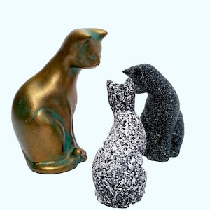 Cat Set Decorative Sculptures, 3 sitting cat statues, 3D printed, hand-painted, resin sculptures, office decor, home decoration
