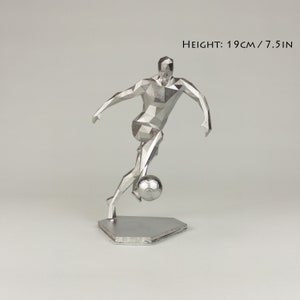Soccer Player Figurine, Geometric Footballer Sculpture,Male Athlete, Sports Room Decor, Soccer Gift, Football gift for him, Fathers day gift image 3