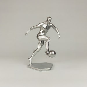 Soccer Player Figurine, Geometric Footballer Sculpture,Male Athlete, Sports Room Decor, Soccer Gift, Football gift for him, Fathers day gift Silver