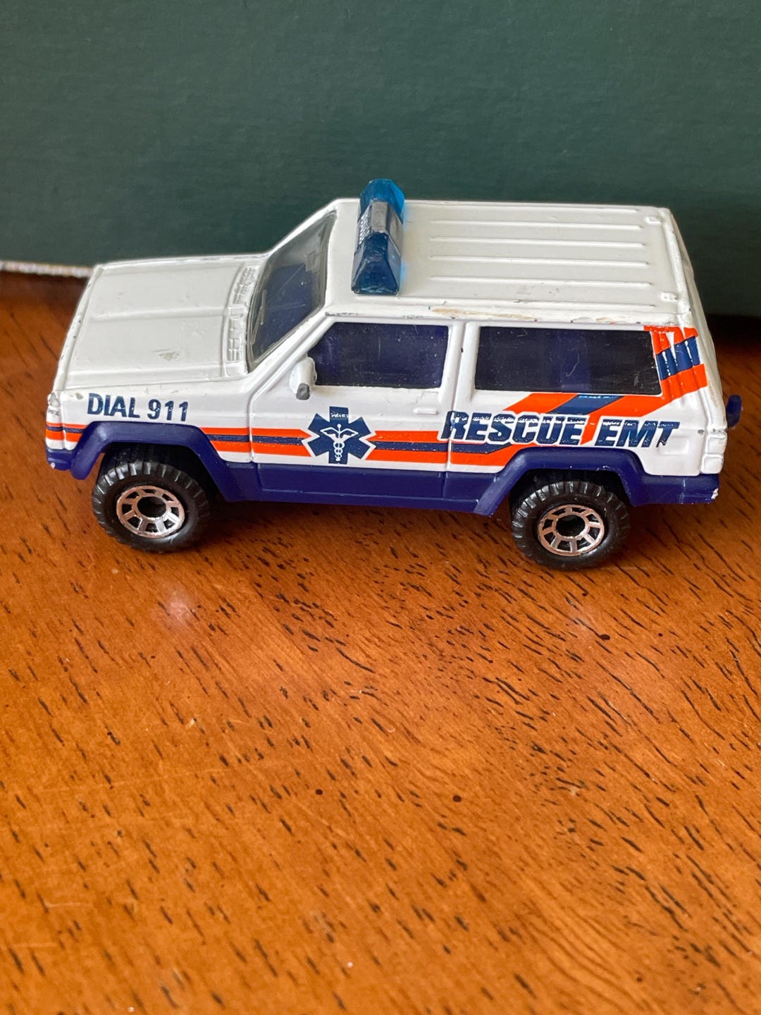 Vintage 1990’s Matchbox Jeep, Rescue EMT Emergency Vehicle - Etsy