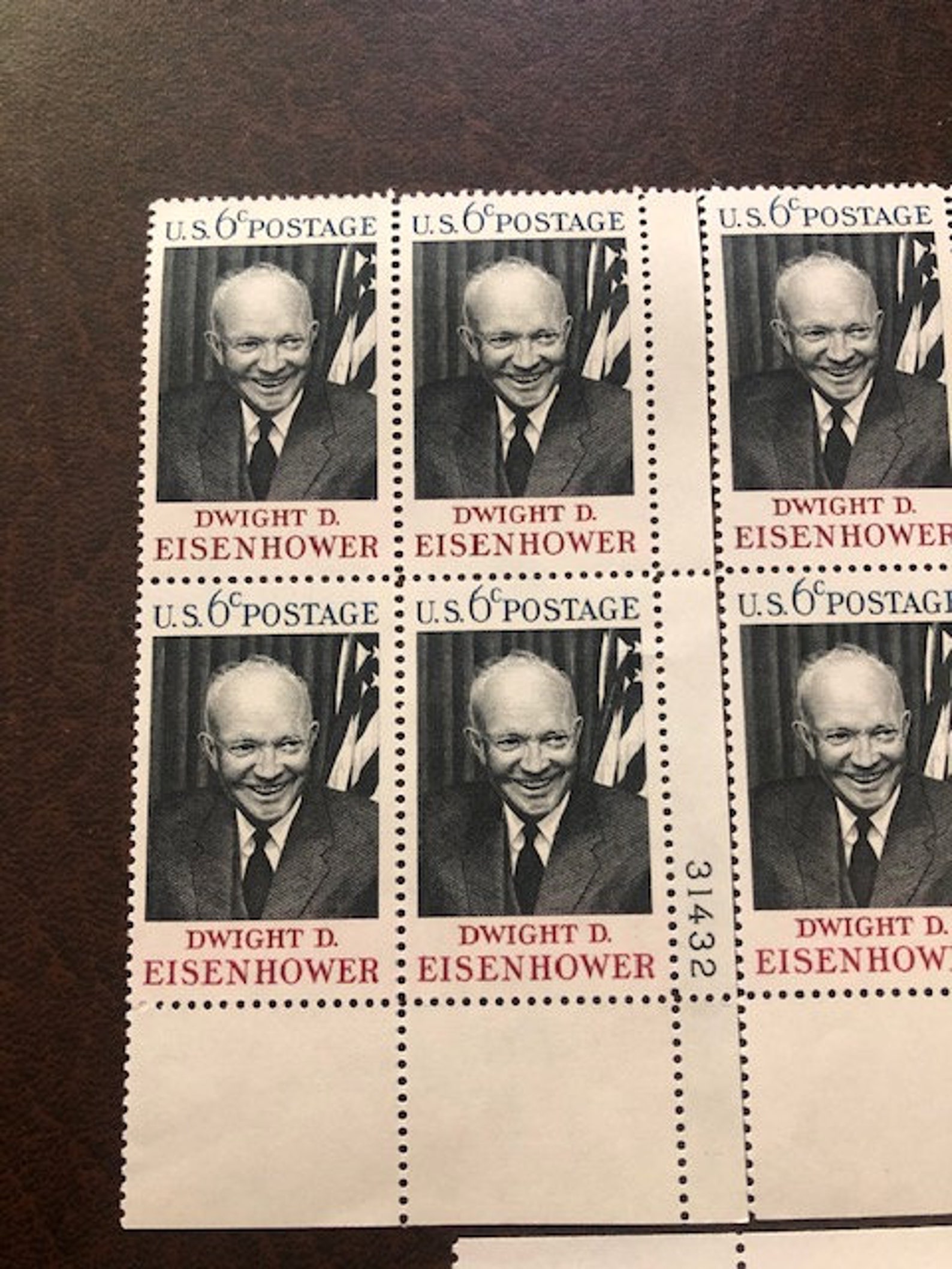 8 Cent Eisenhower Stamp Worth - iue81pi