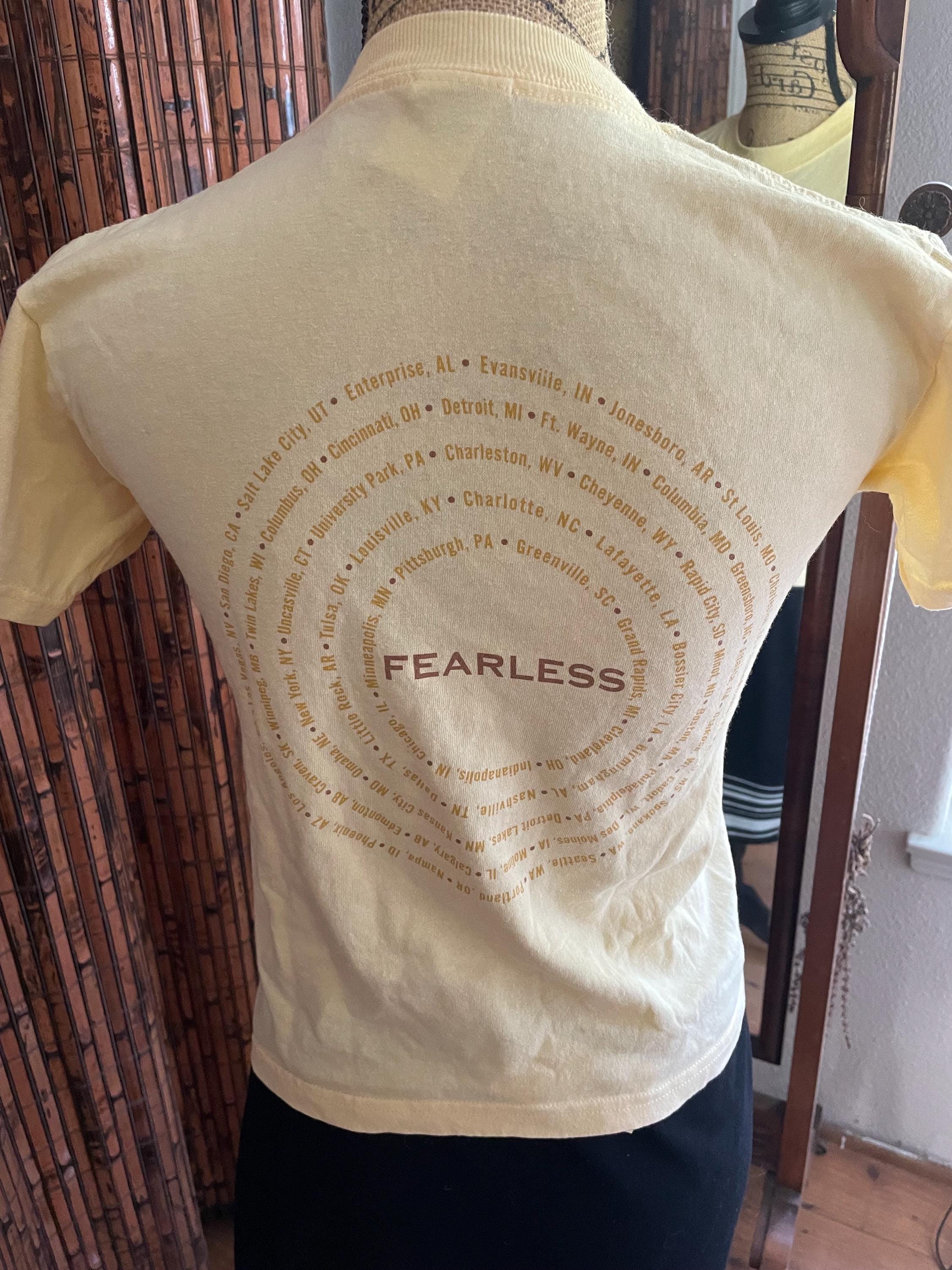 Vintage Year 2,000 Taylor Swift Fearless Tour Child's Medium T