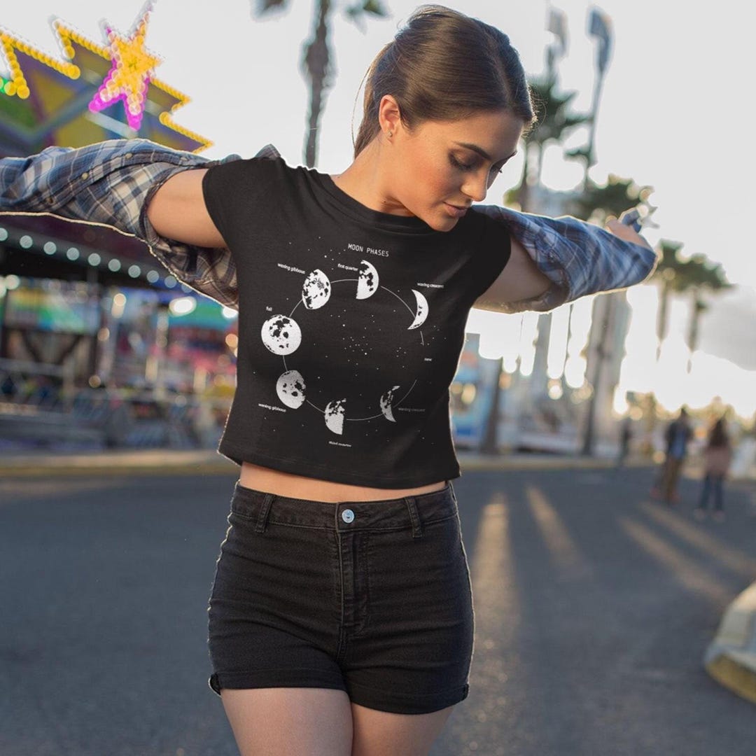 DILETTANTISME☆MOON GRAPHIC CROP T-SHIRTS il_1080xN.6901735094_bosg.jpg