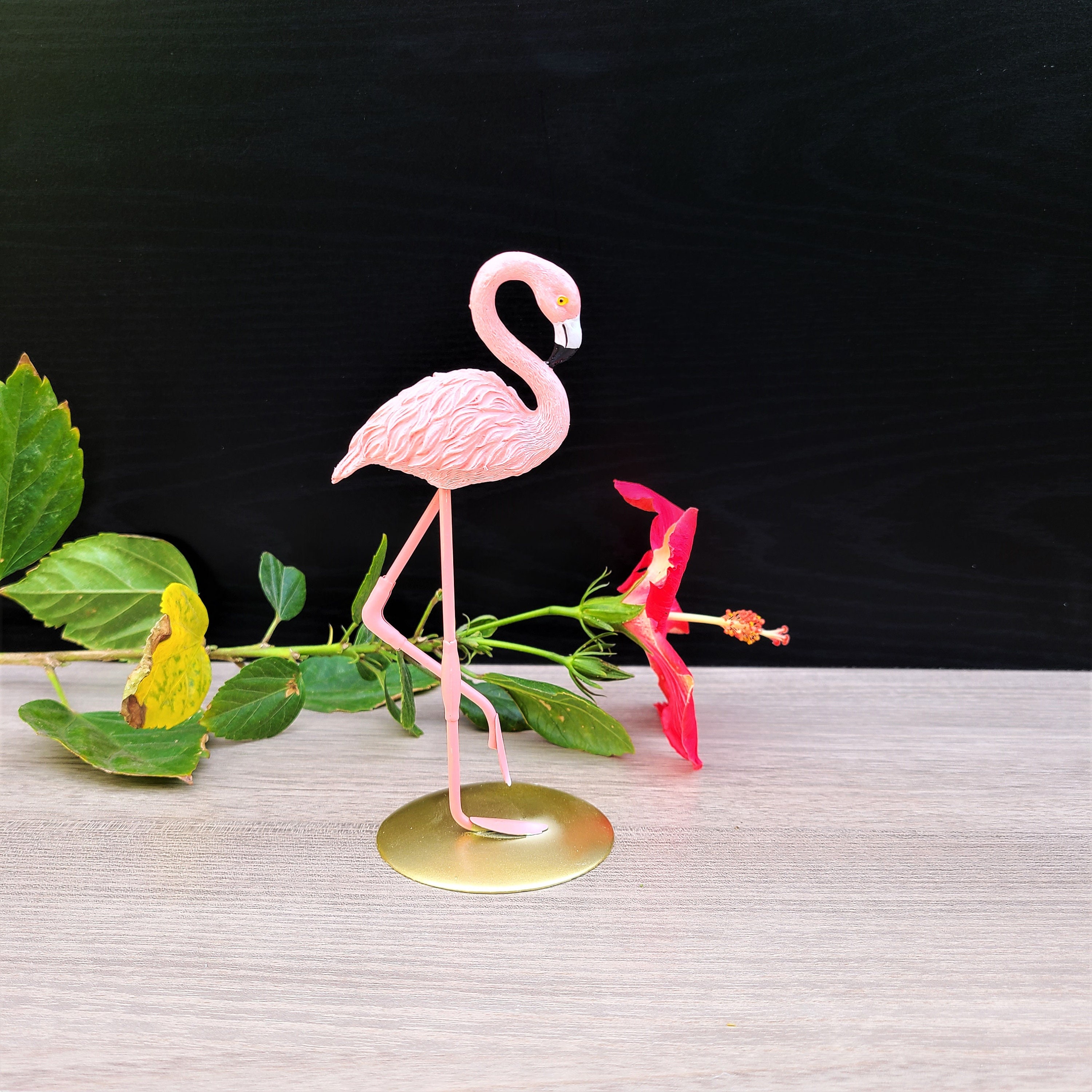 resin flamingo statues