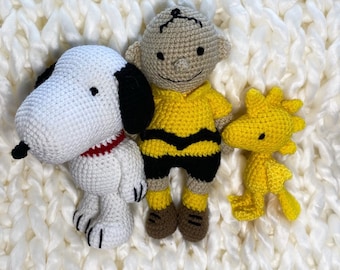 Crochet Charlie Brown, Snoopy, Woodstock Doll Set: Handmade Acrylic Yarn