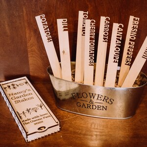 Garden Stakes with Personalized Box (FULLY CUSTOMIZABLE)