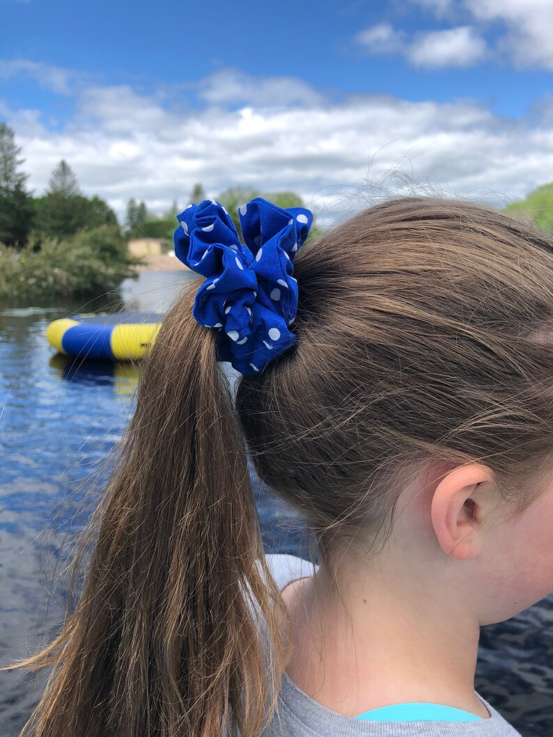 Blue polka dot scrunchie