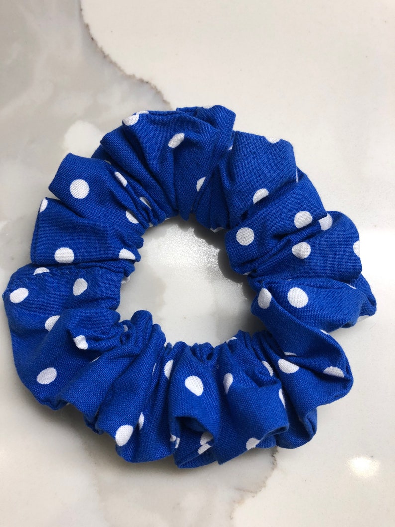 Blue polka dot scrunchie