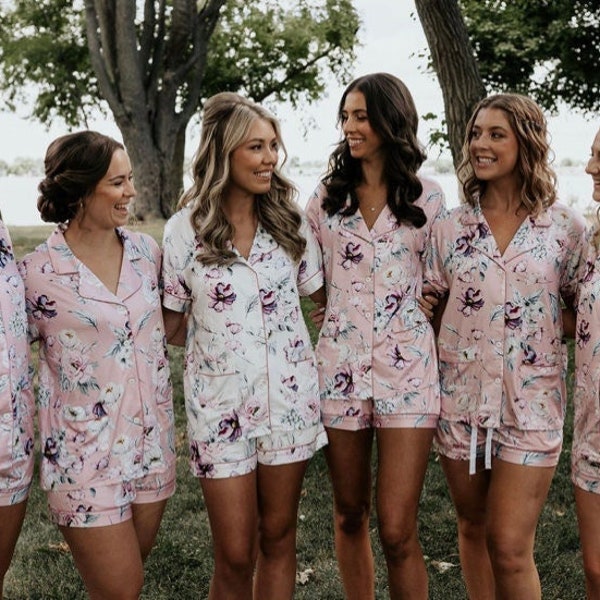 NEW! Floral Bridesmaid Pajamas,Customized  Pajama Set Bridesmaid, Bridesmaid PJs Jersey Cotton , Pajama Short Set, Pajama Set Bridal