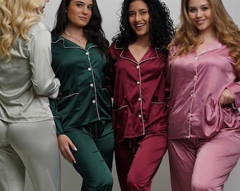 Buttery Soft Satin PJs! Bridal Party PJs, Bridesmaid Proposal Gift, Bridal Party Gift, Personalized Pajamas, Bridesmaid PJs Set, Set of PJs