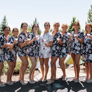 Floral PJ Shirts for Bridesmaids, Getting Ready Shirts, Bridesmaid Gifts, Button Down Shirts, Bridesmaid Sleep Shirt, Bridesmaids Proposal