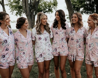 Floral Bridesmaid PJ Sets / Pajama Shorts Set /Blush Bridesmaid PJs / Bridesmaid Gifts /Getting Ready Pajamas /Jersey Pjs/Bridesmaid Pyjamas