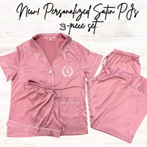 Personalized Bridesmaid Pajamas Set, Satin PJs 3-PIECE set, Bridesmaid Gift, Bachelorette Party Matching PJs, Bridal Party Gift for Bride