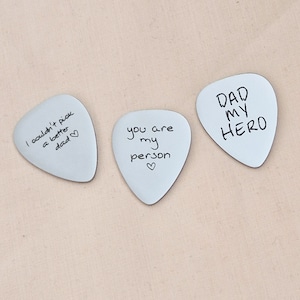 Werkelijk handschrift Gitaarplectrum • Op maat gegraveerd • Gepersonaliseerd cadeau voor hem