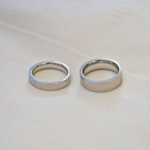 Gepersonaliseerde Pinky Promise parenringen, roestvrij staal. 4/6mm. Pinky Swear beste vriend ringenset. Bijpassende ringen. Alle maten 4-14 afbeelding 5