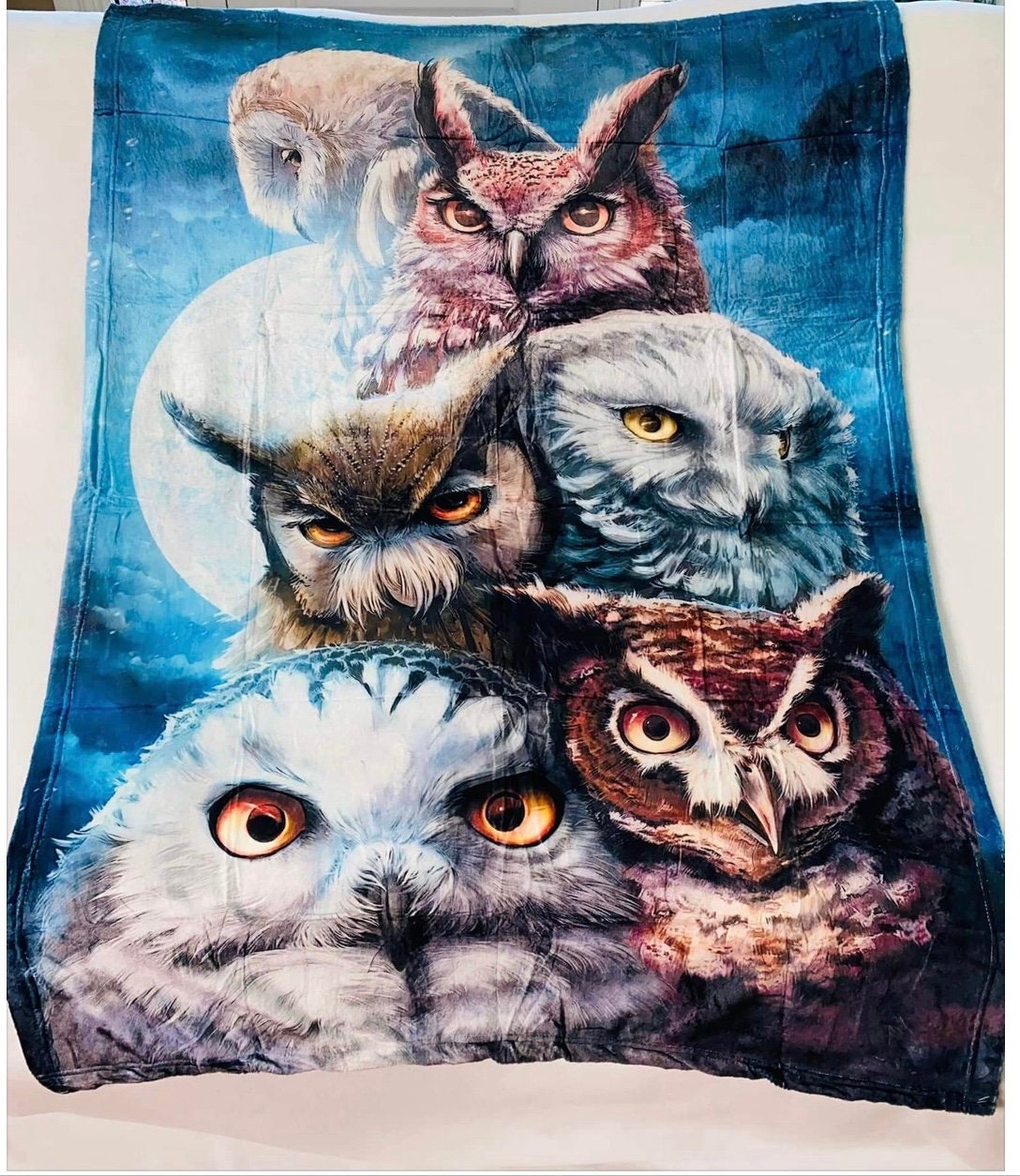 Owl Blanket 50”x40” SO soft