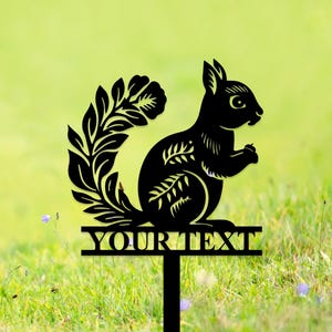 Benutzerdefinierte Mteal Eichhörnchen Zeichen, Eichhörnchen Verlust Geschenk, Eichhörnchen Namensschild, Eichhörnchen Grab Maker, Eichhörnchen Gartenschild, Eichhörnchen Yard Stake, Gartendeko