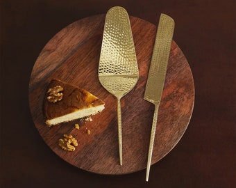 Ensemble de service de gâteau de mariage doré - Finition martelée - Fabriqué à la main avec élégance