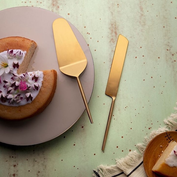 Service à gâteau de mariage doré - Fabriqué avec élégance à la main