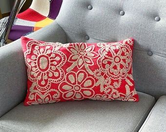 12 "x 20" Pillowcase, White and Yellow Pillow, Boho Pillow, Floral Home Decor, Indoor Decorative Pillowcases, Yellow Floral Pillow