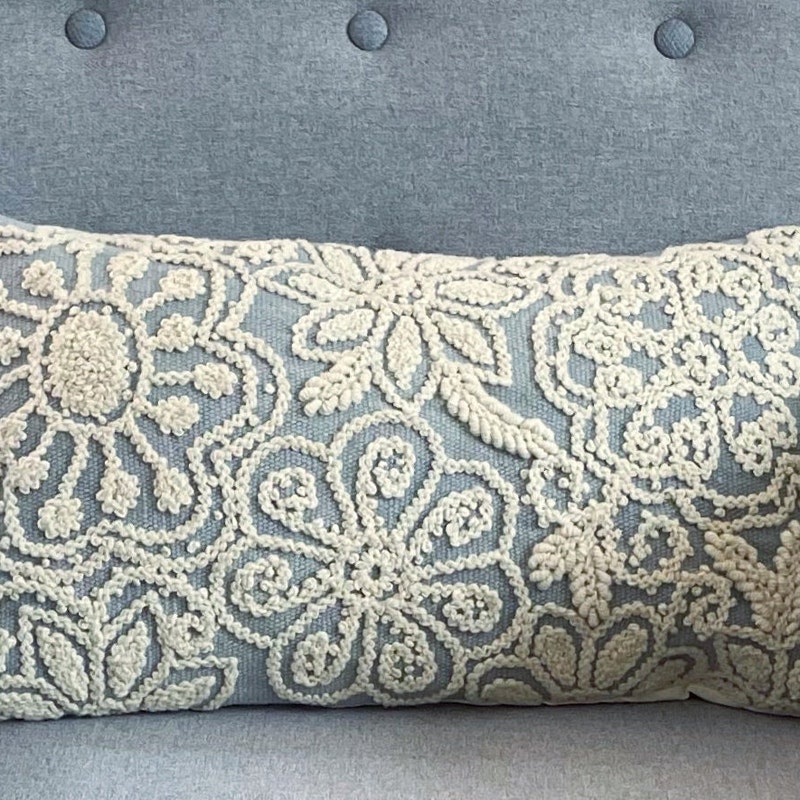 Lumbar Cover Embroidered Pillow Color Splash main image 1