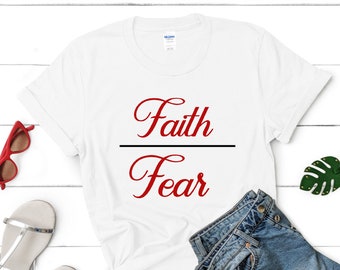 Camiseta Faith Over Fear. Camisa cristiana, camiseta de fe, camisa religiosa, camisa de fe, iglesia, discípulo, amor, gracia, fe