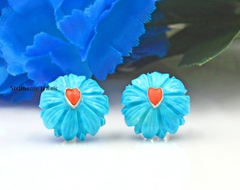 Orecchini a bottone in argento sterling con fiore bianco con pietre di