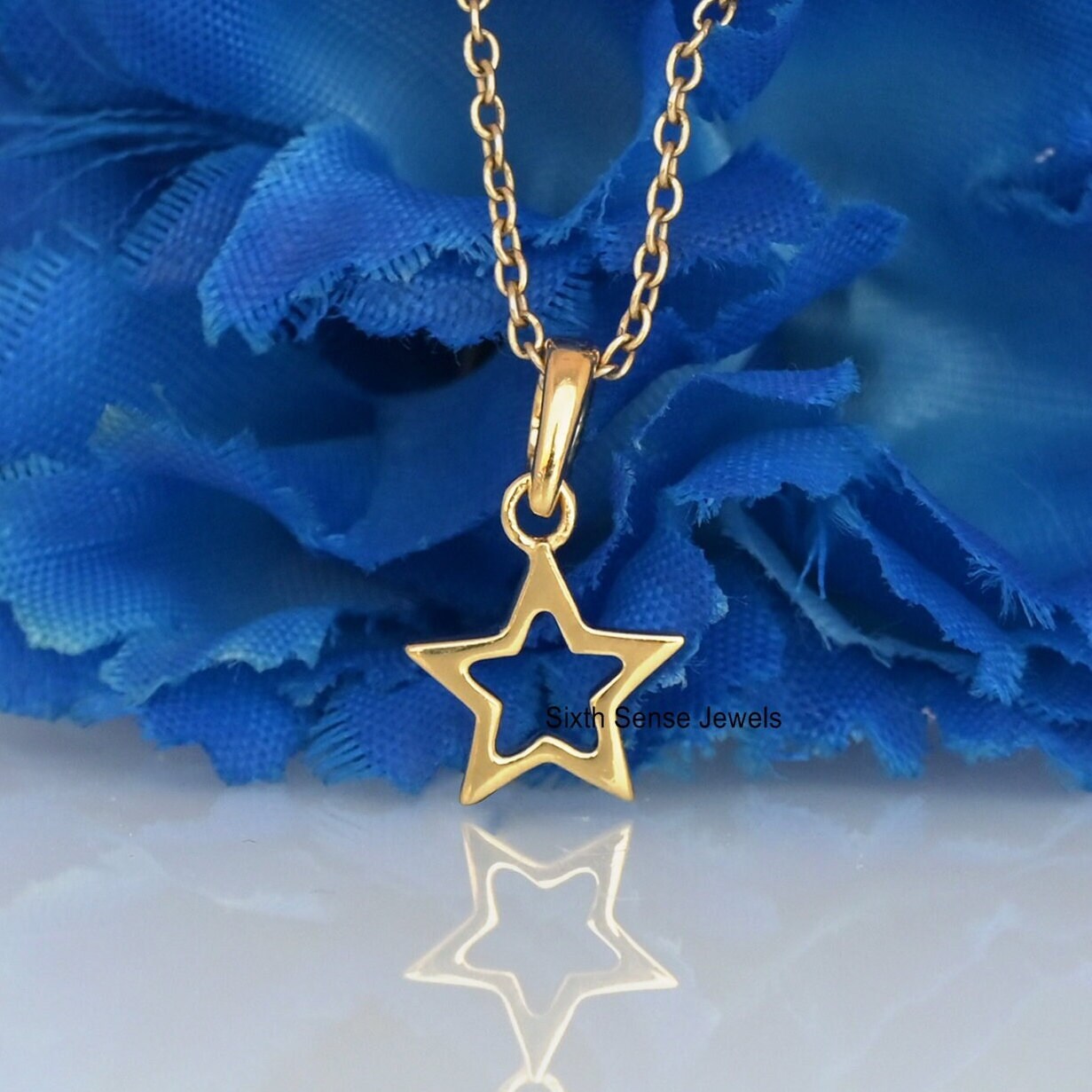 14K Gold Open Star Pendant: Celestial Charm, Mini Designer Style