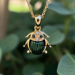 925 Silver Malachite Scarab Pendant, Gemstone Scarab Pendant,  Hand Carved Scarab Pendant, Designer Scarab Pendant, Scarab Amulet Charm