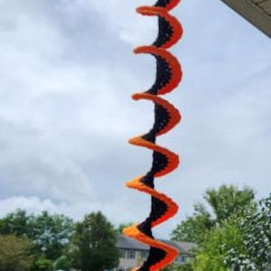 Crochet Wind Spinner Pattern, Garden Decor
