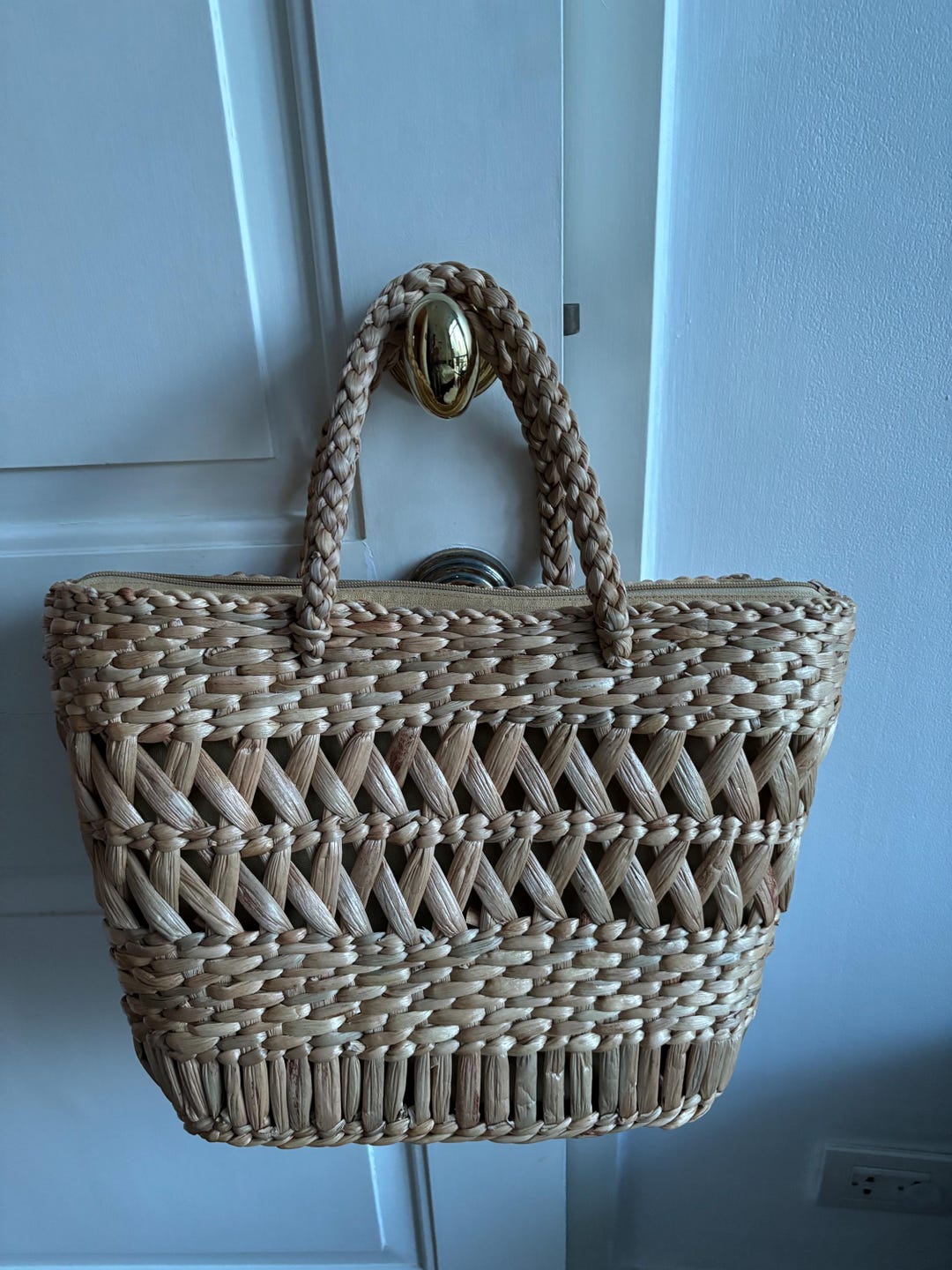 Handmade Water Hyacinth Tote Bag: Tropical Straw Bag - Etsy
