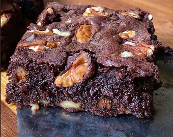 Bourbon Pecan Brownies/ Chocolate Brownies/ Chewy Brownies/ Homemade Brownies/ Brownies from scratch