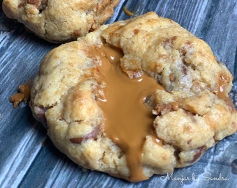 Biscoff cookies/ Cookie butter stuffed cookies/ Lotus Biscoff cookies/ Gourmet cookies