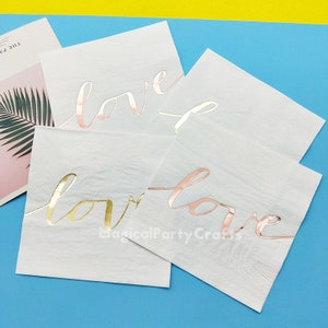 Servilletas de papel cuadradas de 16 piezas en papel de aluminio dorado rosa de 33 cm con forma de carta de amor para bodas, despedidas de soltera, aniversarios, restaurantes, día de la madre, papel formal