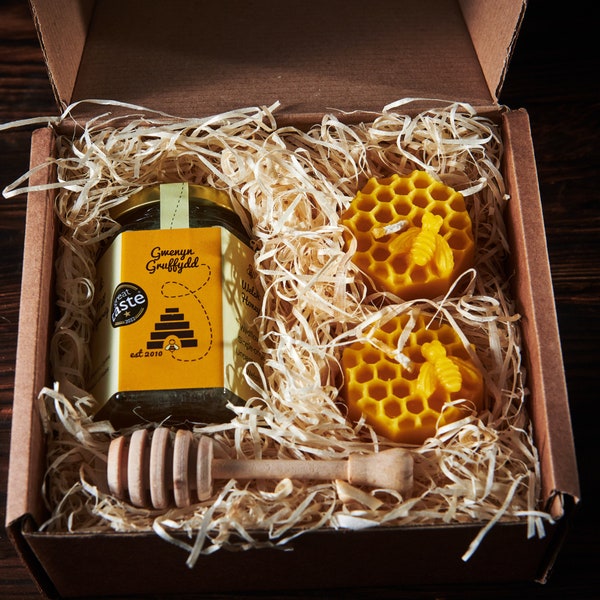 Small Welsh Wildflower Honey and Beeswax Candle Hamper Gift Set Box - Honeycomb Hexagon Honeybees Tealight - 100% Pure & Natural Sustainable