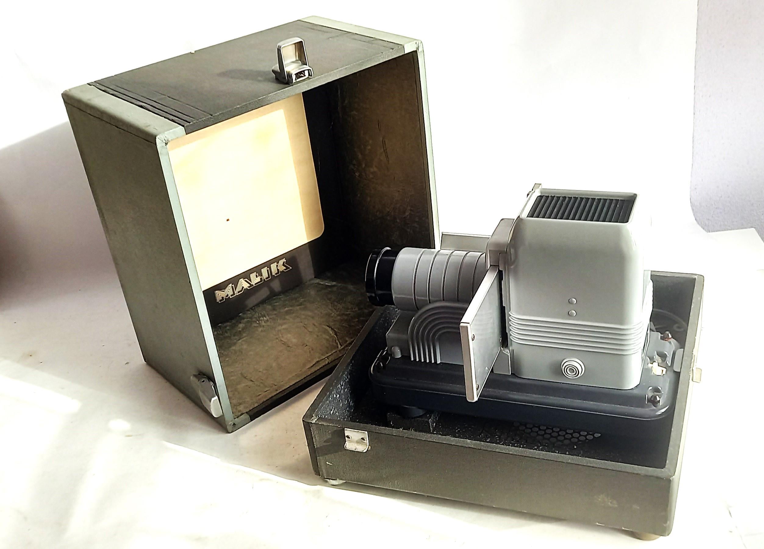 Ancien Projecteur CAMERAFIX pour Films Fixes Diapositives et 12 Films Années 50
