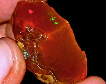 33 Crt Ethiopian Welo Opal Rough, Natural Fire Opal, Raw Gemstone, Cabochon Cutting Material, Gift for Gem Collectors,
