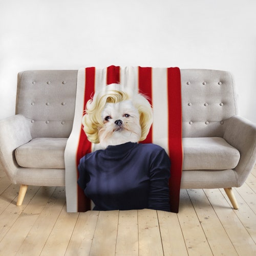 Marilyn deals Monpaw Personalized Pet Blanket