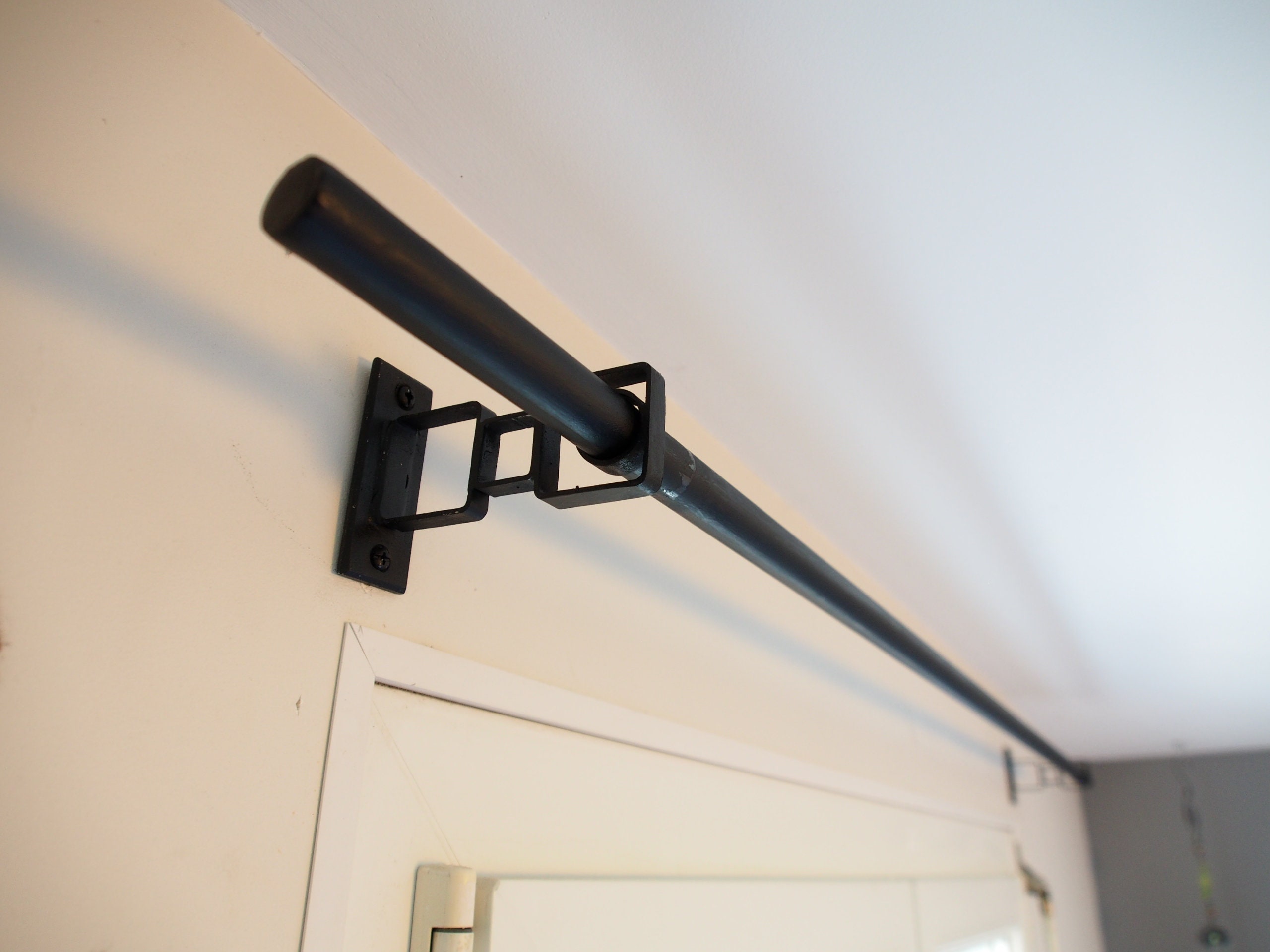 Support Tringle A Rideaux + Barre