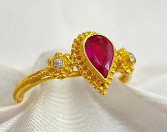 Bague de style byzantin | Bague en or jaune 18 carats | Bague en rubis | Bague diamants | Bijoux faits main | Bijoux grecs | Cadeau fête des mères