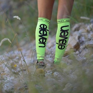 Compression calf sleeves ELEVEN fluo for Men & Women, Anti DVT Flight Travel Stockings, Varicose Veins, Blood Circulation, Running, Crossfit