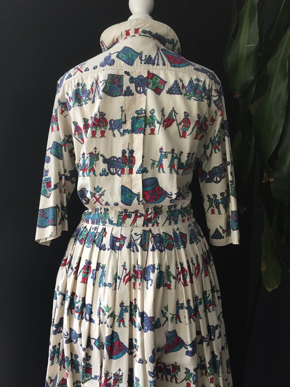 1950s Best and Co Novelty print Shirtwaister - image 5