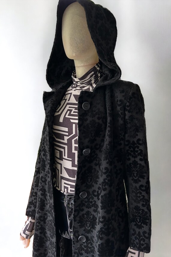 1960s 1970s striking handmade black jacquard hood… - image 3