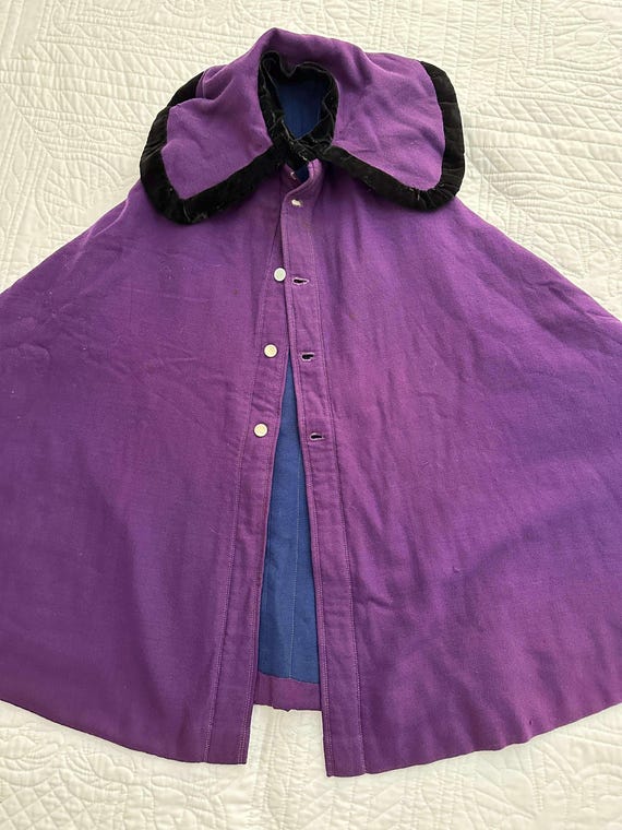Antique Amish Girls Purple & Navy Wool Cape or Cl… - image 9