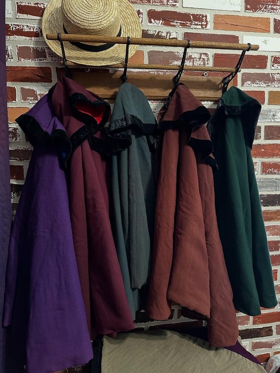 Antique Amish Girls Purple & Navy Wool Cape or Cl… - image 2