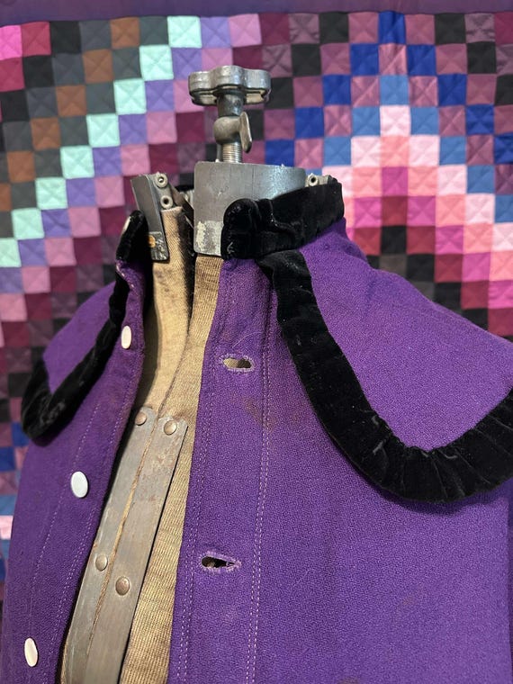 Antique Amish Girls Purple & Navy Wool Cape or Cl… - image 6